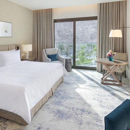 Address Beach Resort Fujairah Al Aqah Exterior foto Deluxe room