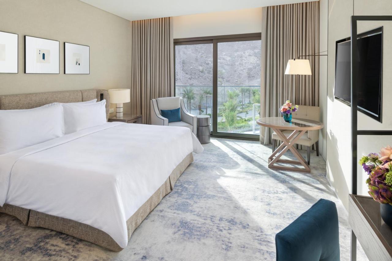 Address Beach Resort Fujairah Al Aqah Exterior foto Deluxe room